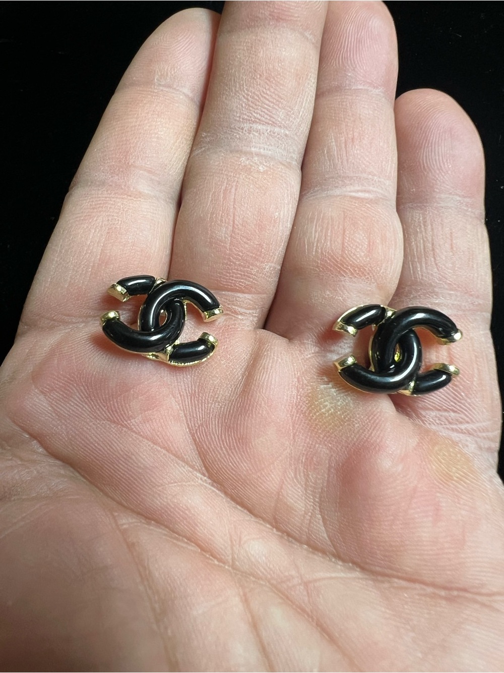 ChaneI Lucite Black With Gold - Tone Stud Earrings For Pierced Ears NEW !